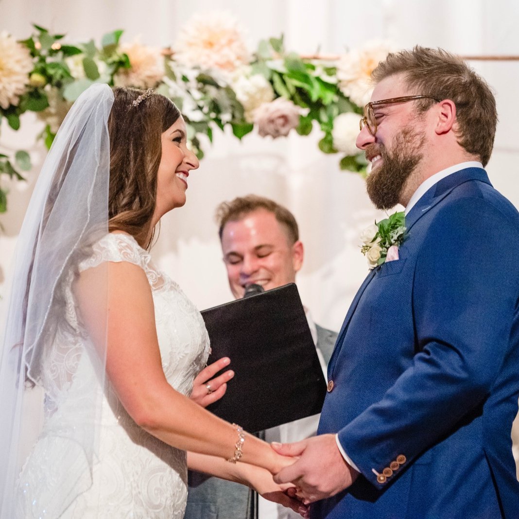 Schwa Potter with a wedding couple in Ozaukee, Wisconsin
